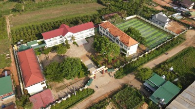 HINH NHA TRUONG 2022